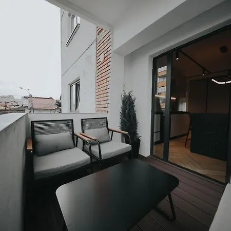 Grand Grey, Near Iulius Mall * Клуж-Напока